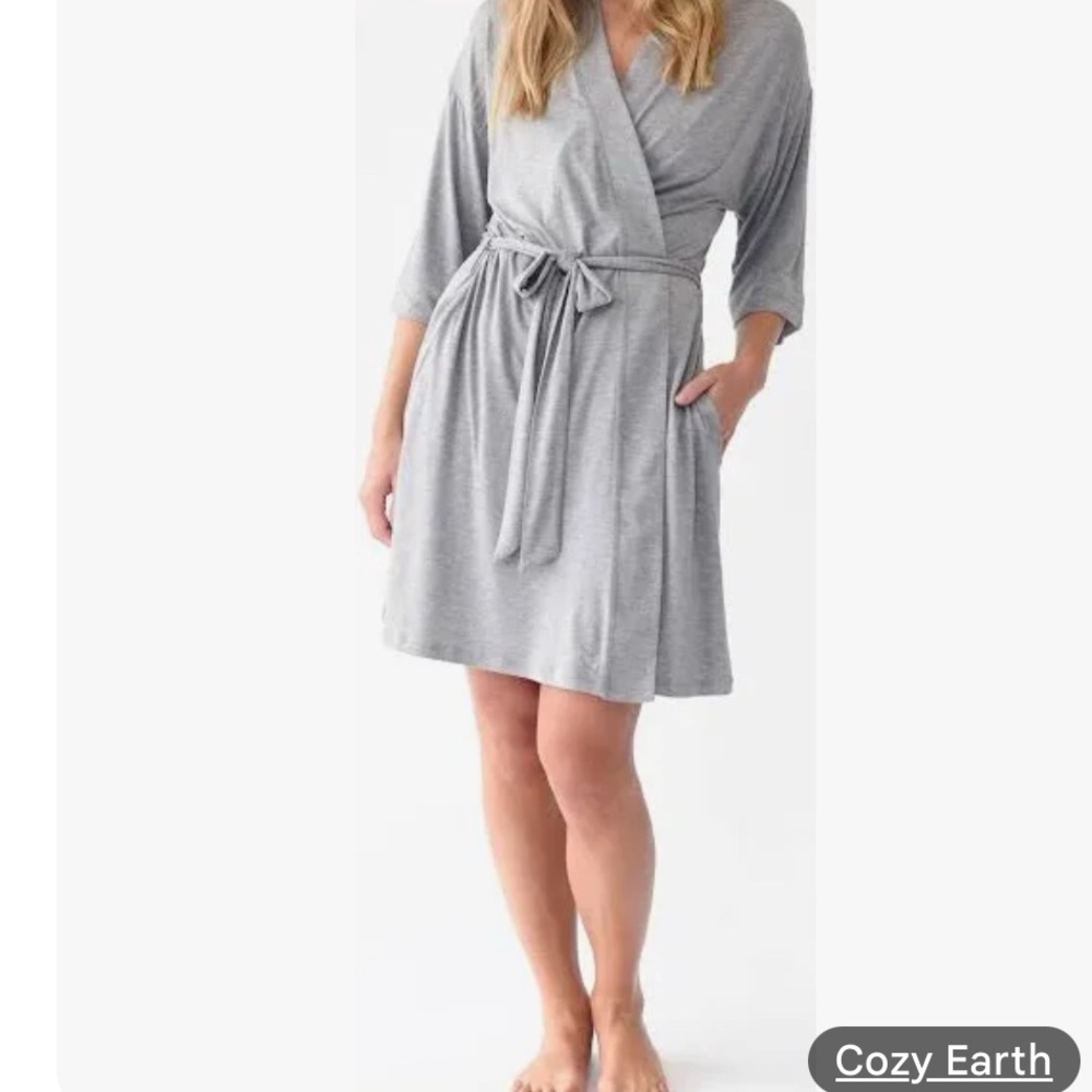 Cozy Earth Women's Gray Robe